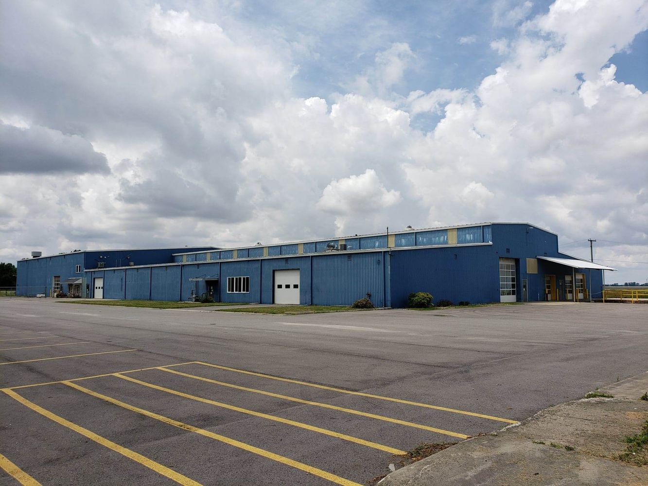 2703 W 9th St, Marion, IN 46953
